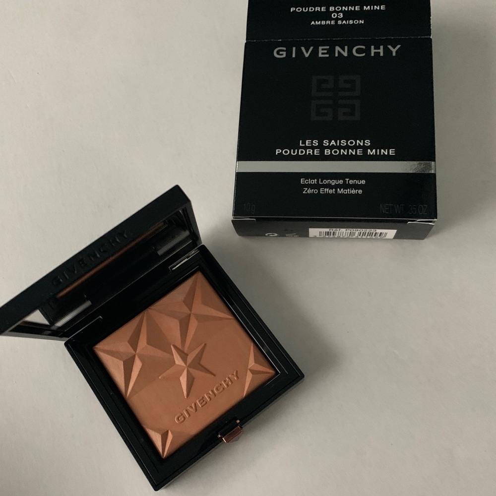 Givenchy Healthy Glow Powder